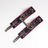 Черные кожаные оковы с розовой строчкой - Crazy Handmade - купить с доставкой в Мытищах