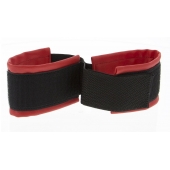 Полиуретановые манжеты для фиксации рук вместе Bound Together Wrist Restraints - Blush Novelties - купить с доставкой в Мытищах