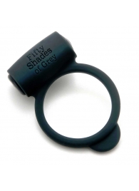 Темно-серое эрекционное кольцо Vibrating Love Ring с вибрацией - Fifty Shades of Grey - в Мытищах купить с доставкой