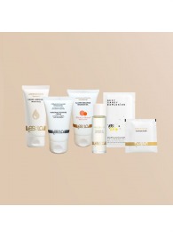 Набор YESforLOV La Trousse Enchantée в бежевой косметичке - YESforLOV - купить с доставкой в Мытищах