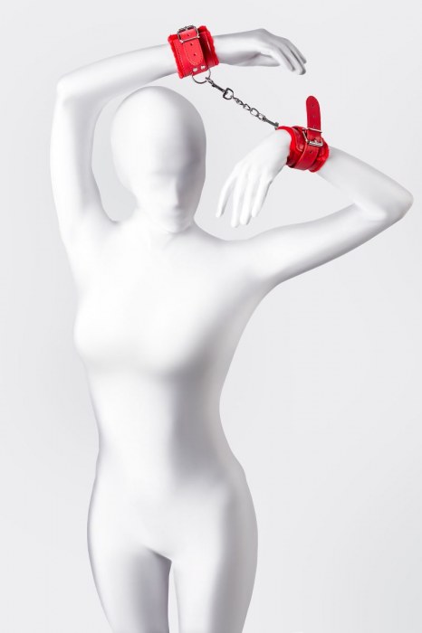 Красные наручники Anonymo из искусственной кожи - ToyFa - купить с доставкой в Мытищах