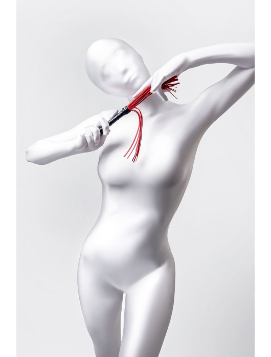 Красно-черный флоггер Anonymo - 28 см. - ToyFa - купить с доставкой в Мытищах