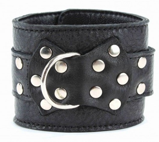 Чёрные наручники  из кожи с пряжкой - БДСМ Арсенал - купить с доставкой в Мытищах