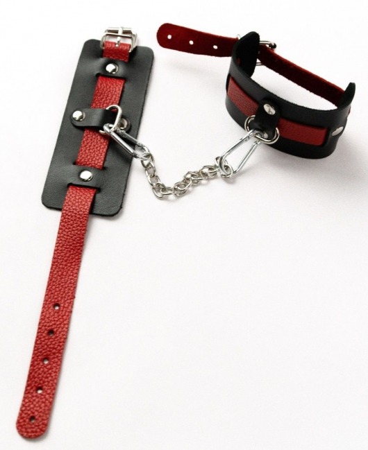 Черные оковы с красным декором и заклепками - Crazy Handmade - купить с доставкой в Мытищах