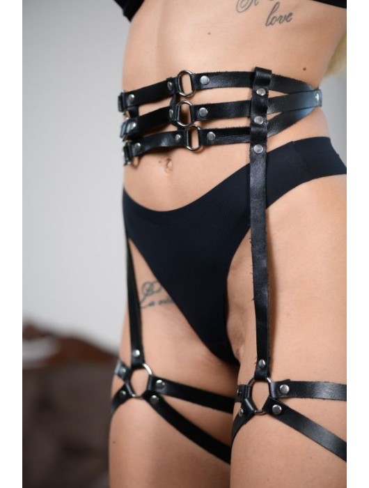 Кожаные гартеры на поясе Esteria - БДСМ Арсенал - купить с доставкой в Мытищах
